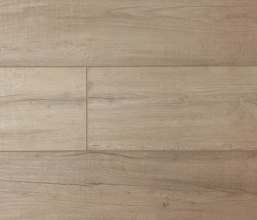 NAF AquaPlus Gold Summerhill 7mm waterproof rigid core vinyl plank flooring with realistic wood grain and deep-textured finish