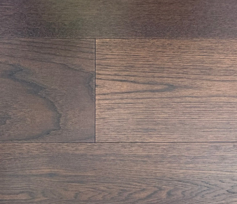 NAF Cacao Hickory engineered hardwood flooring with 7.5-inch wide planks, natural wood grain and a wirebrushed surface