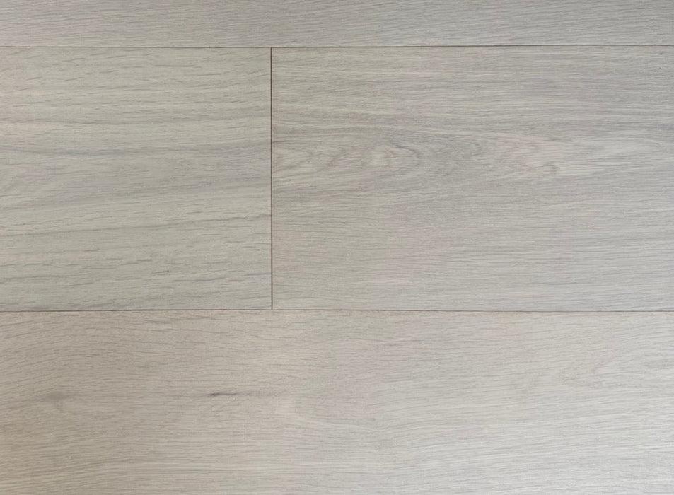 NAF Linen Oak European White Oak engineered hardwood flooring featuring 7.5-inch planks with natural grain and a wirebrushed surface