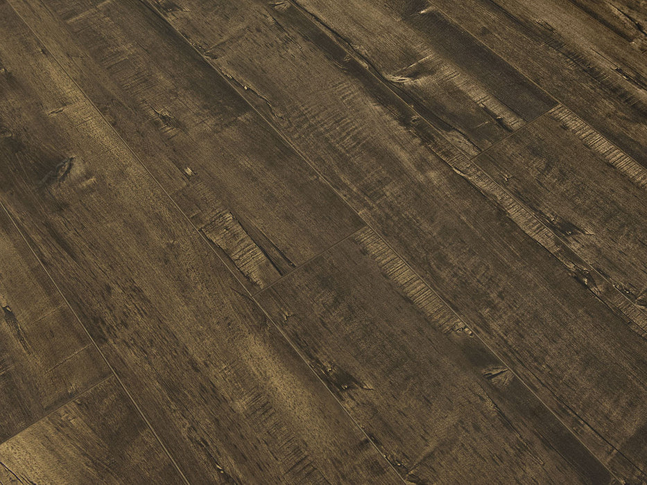 Toucan Alexander 7.70" Water Resistant EIR laminate flooring detail closeup