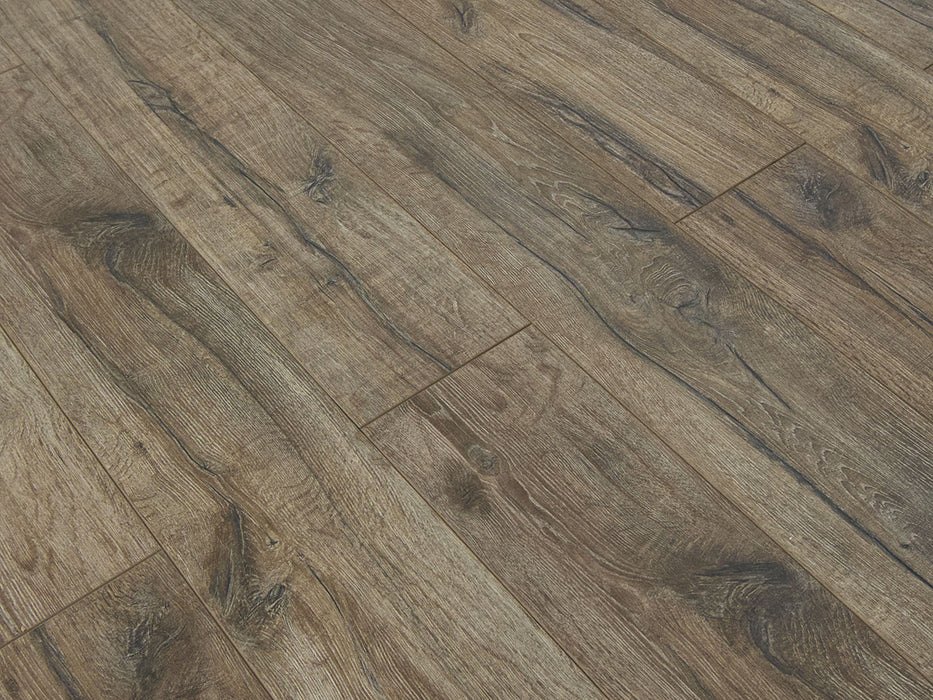 Toucan Ashford 7.70" Water Resistant EIR laminate flooring detail closeup